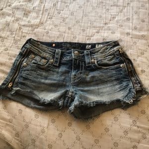 Miss me shorts